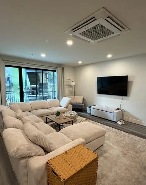 540 Landfair/10923 Strathmore - Unit 202, ucla, 10923 Strathmore Dr, Los Angeles, CA 90024, USA, Photo:1