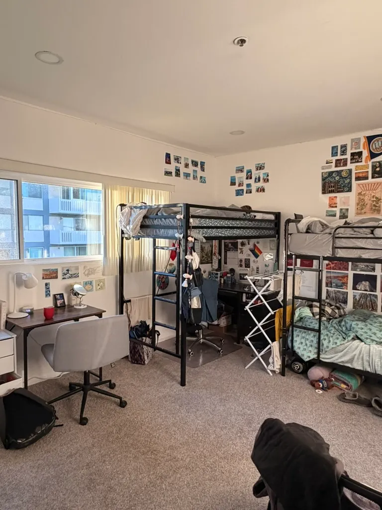 Tiverton Court, ucla, 940 Tiverton Ave, Los Angeles, CA 90024, USA, Photo:1