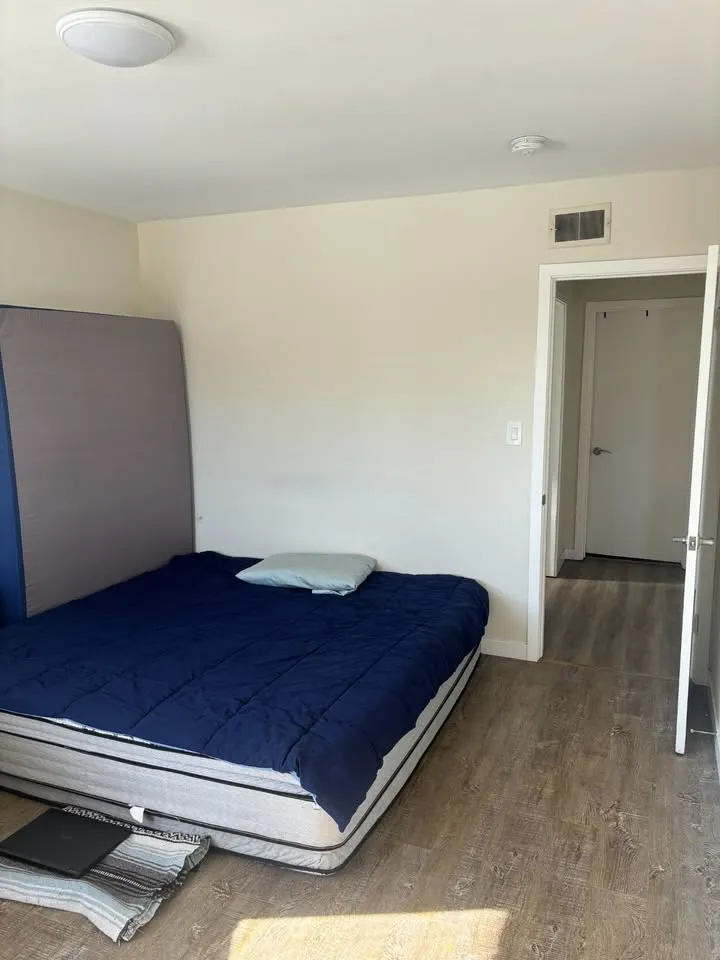 2B/1B Sublease (Entirely to yourself for 1 month!), ucla, 1761 Selby Ave #6, Los Angeles, CA 90024, USA, Photo:2