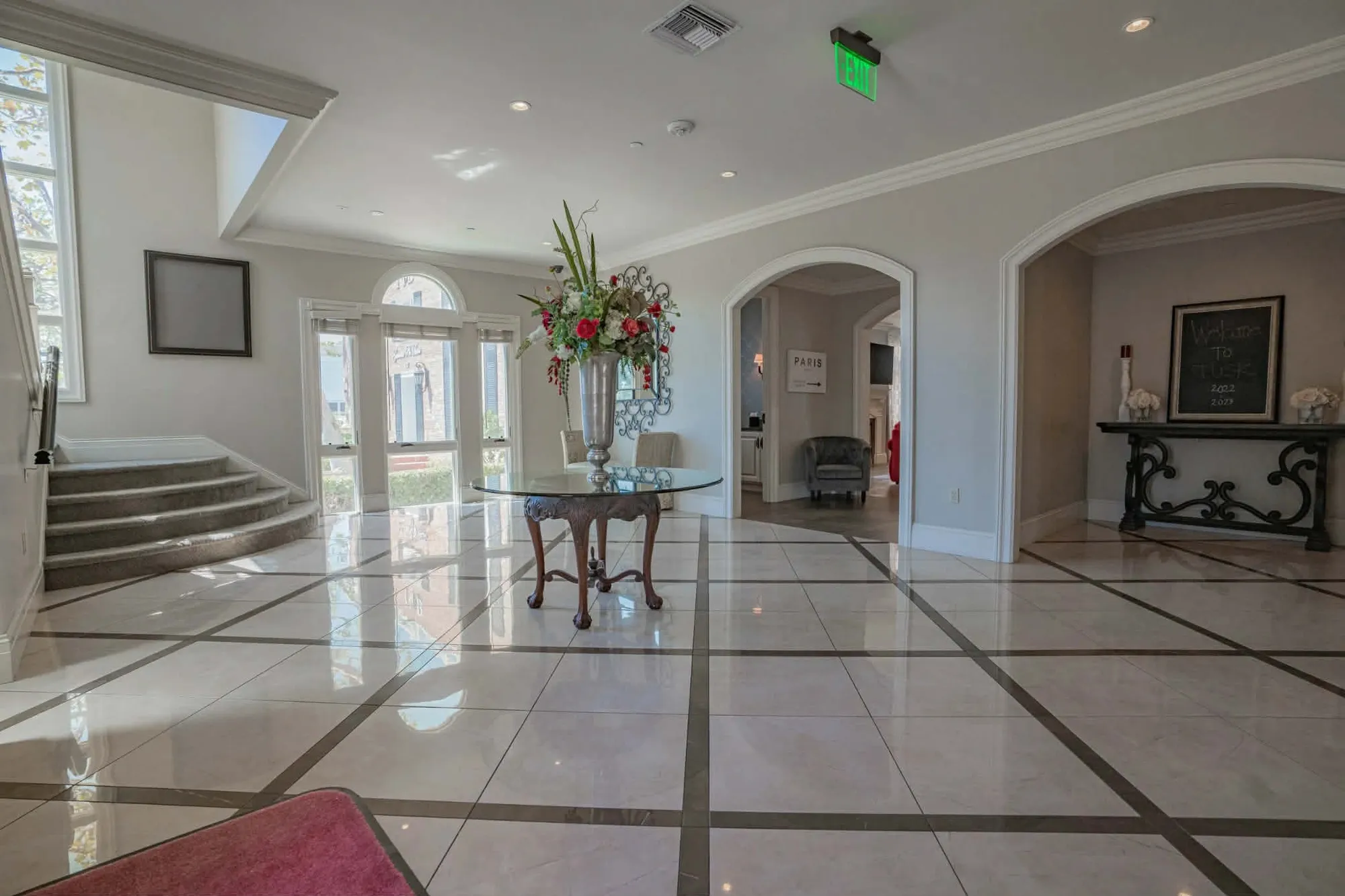 Tusk Villas, usc, 729 W 28th St, Los Angeles, CA 90007, USA, Photo:4