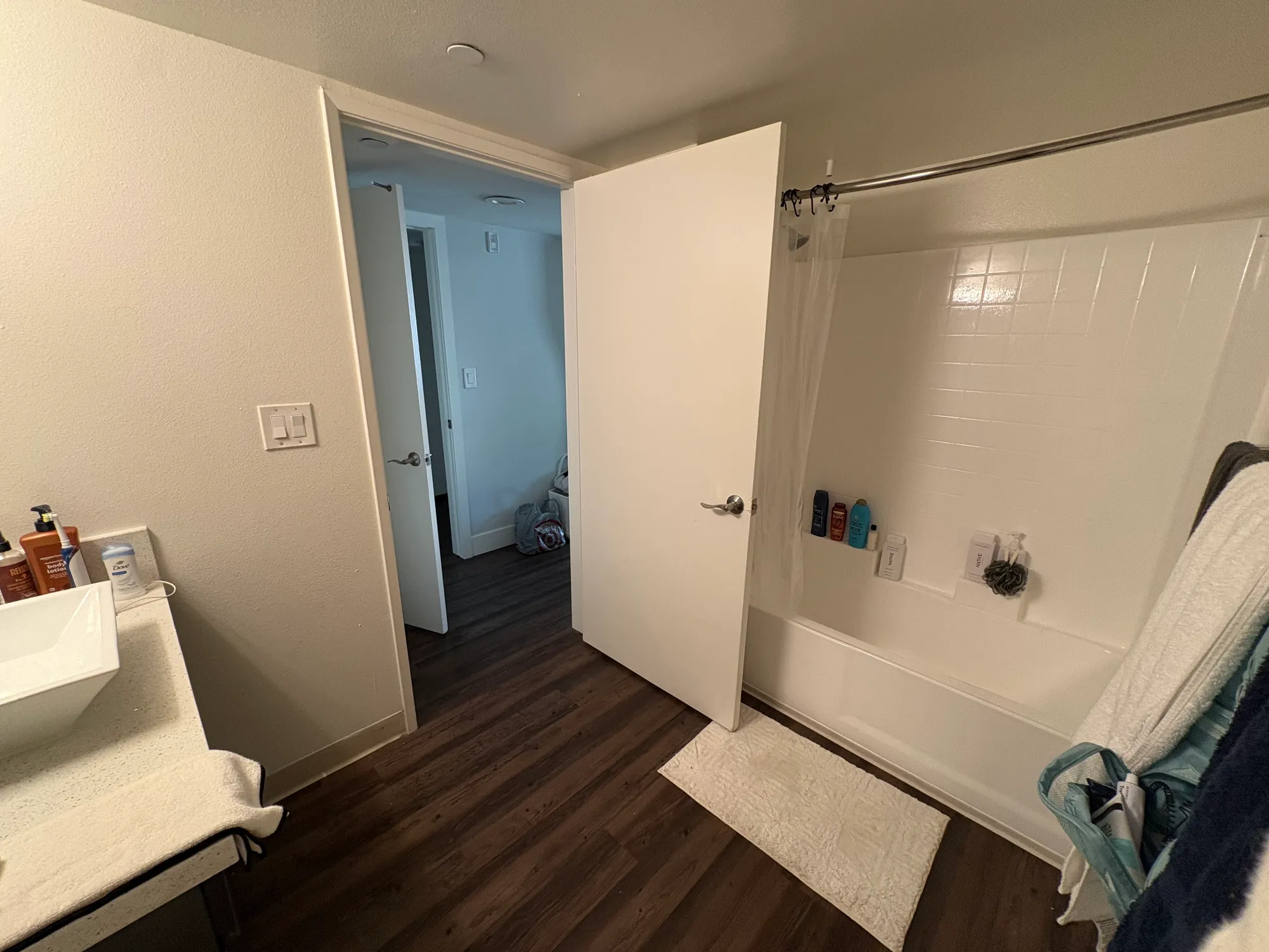 Affordable Bed in Shared Apartment Near UCLA(All Utilities + WiFi Included), ucla, 433 Midvale Ave, Los Angeles, CA 90024, USA, Photo:7