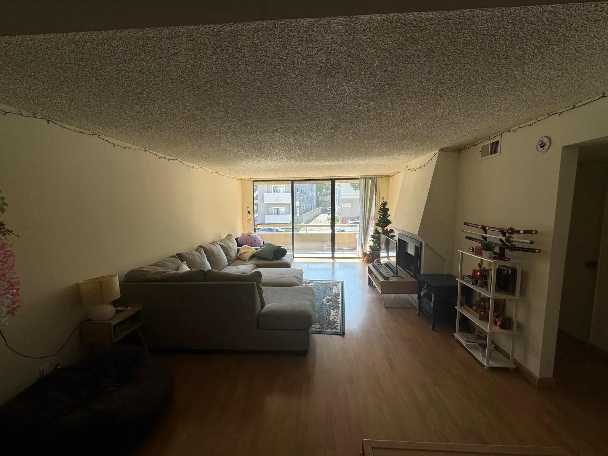 Levering Apartments, ucla, 606 Levering Ave, Los Angeles, CA 90024, USA, Photo:2