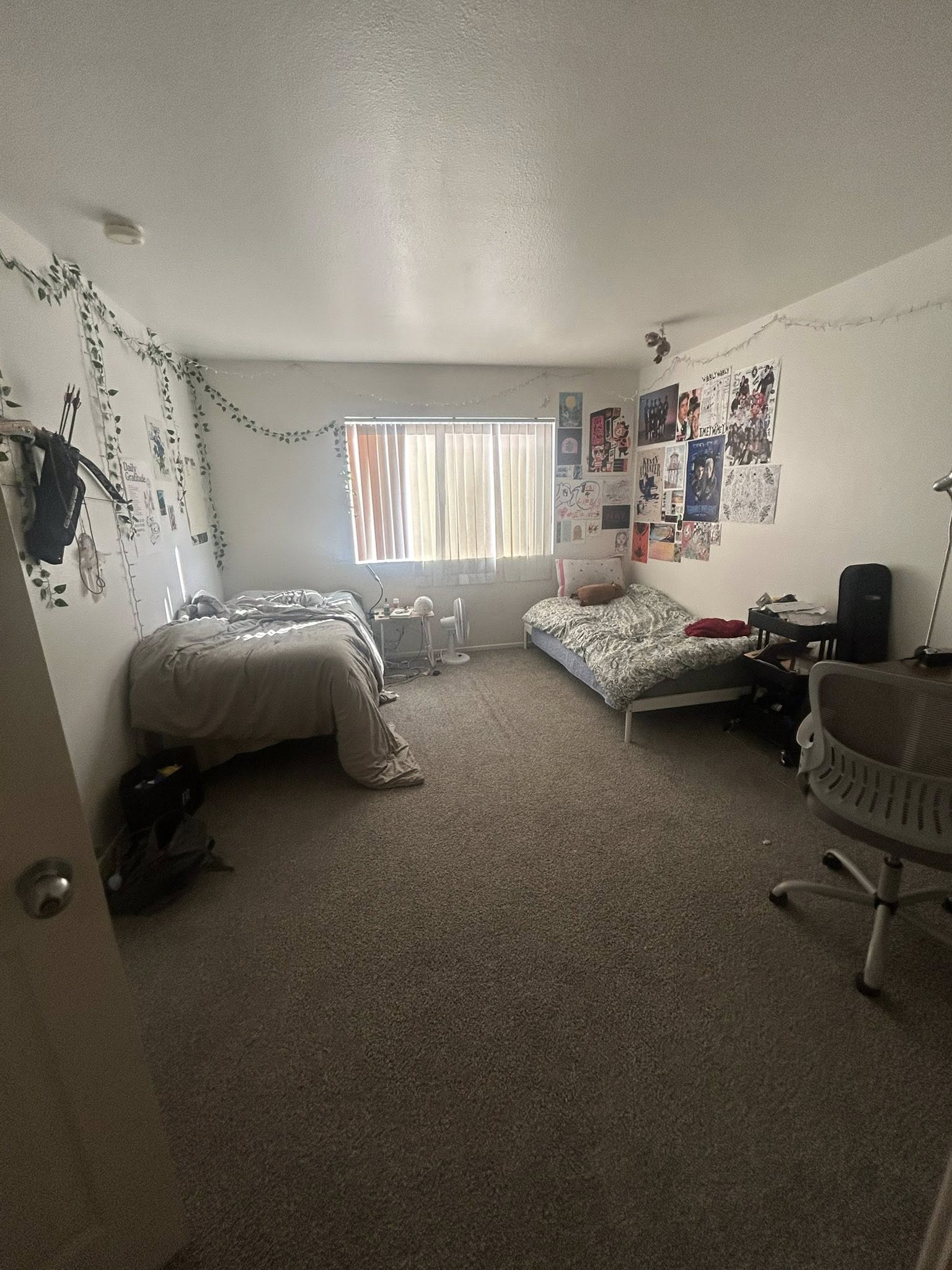 Westwood apartment, ucla, 423 Kelton Ave, Los Angeles, CA 90024, USA