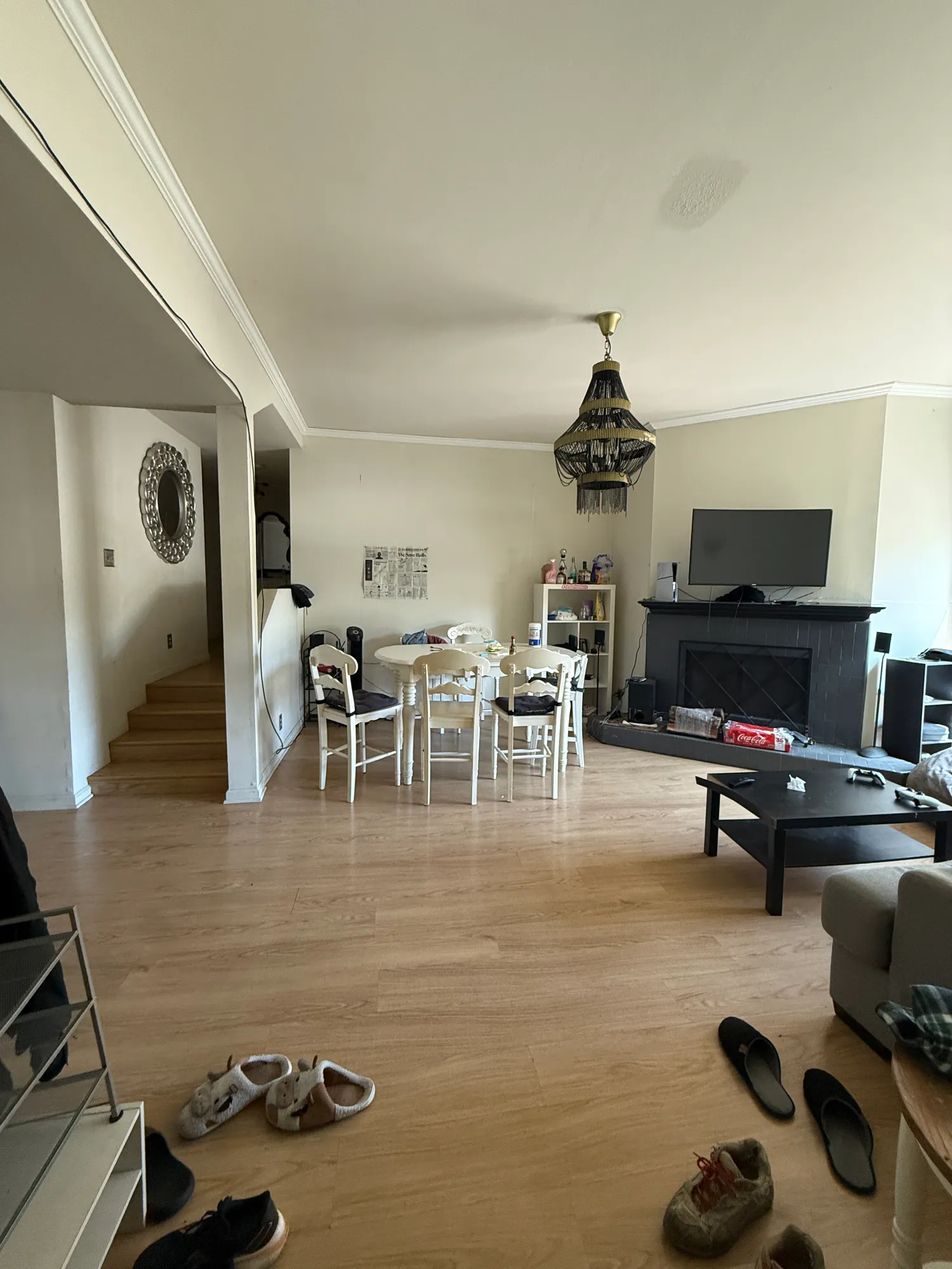 MASTER SINGLE- PrivBath - InUnitLaundry - WalkInCloset -, ucla, 630 Kelton Ave, Los Angeles, CA 90024, USA, Photo:7