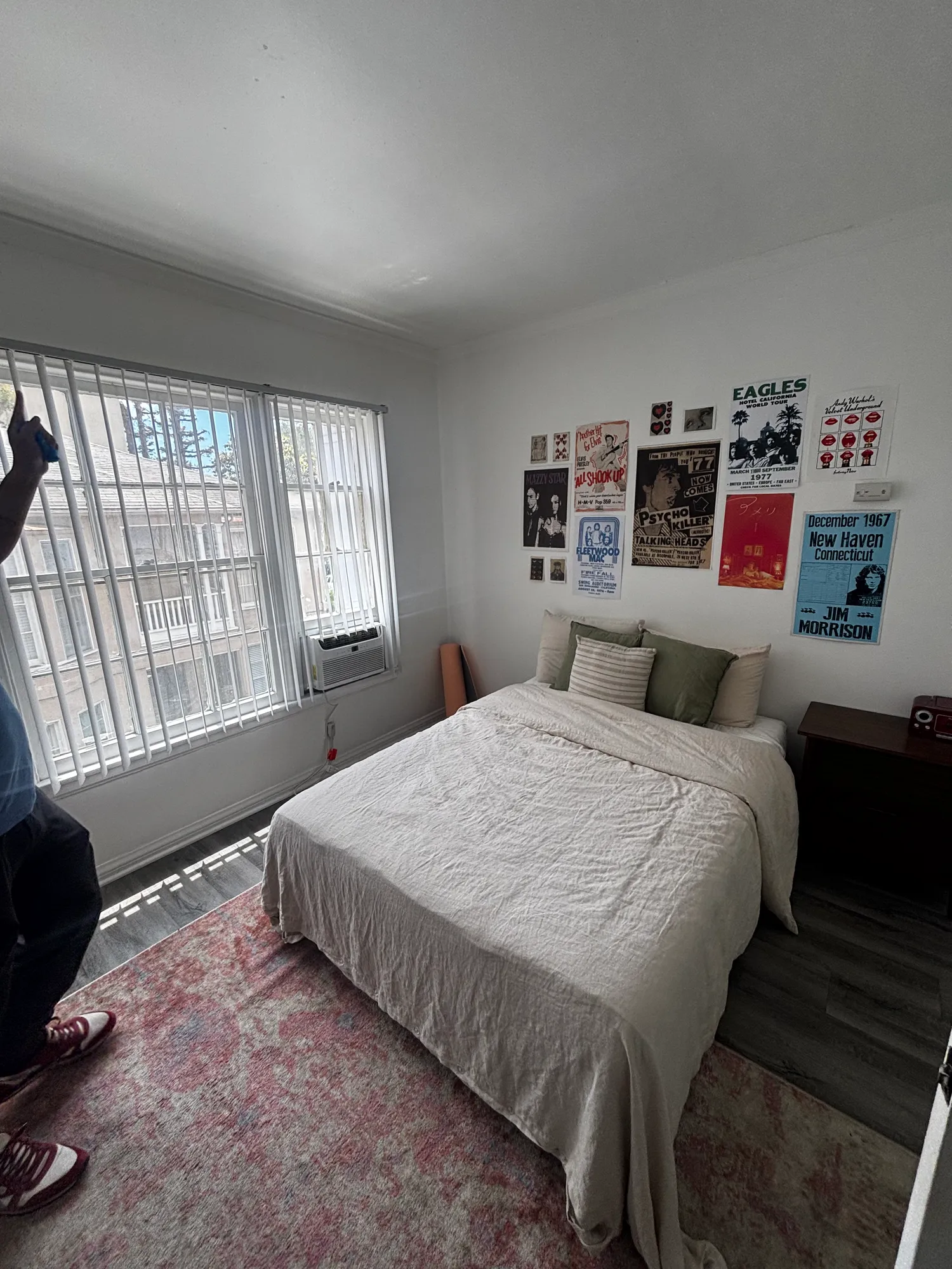 Furnished Private Room in 2BR Apartment Near UCLA — Sept. 5 - Dec. 31, ucla, 410 Veteran Ave #2, Los Angeles, CA 90024, USA, Photo:1