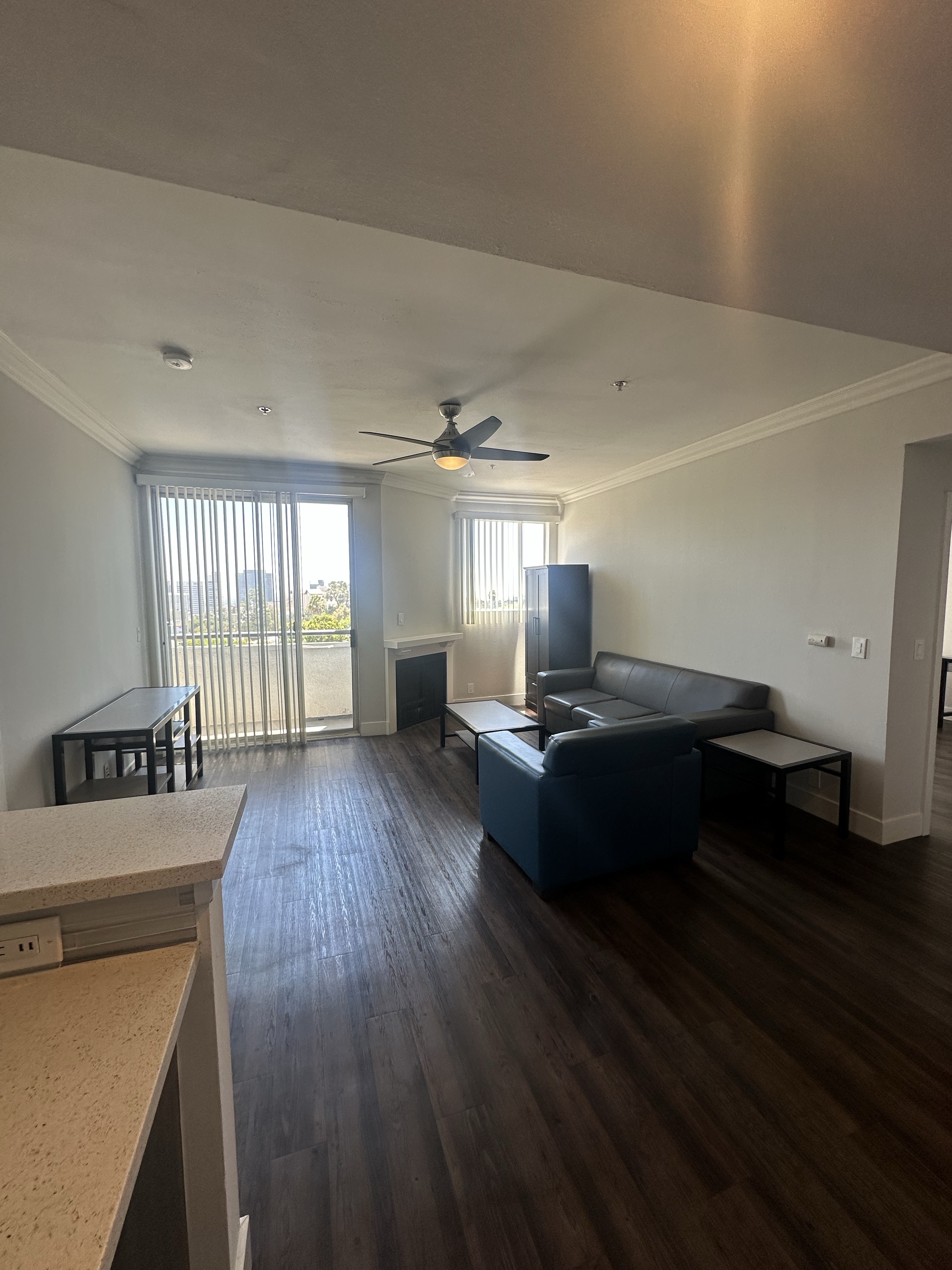 Midvale Luxury Apartments, ucla, 540 Midvale Apartments, Los Angeles, CA 90024, USA, Photo:1