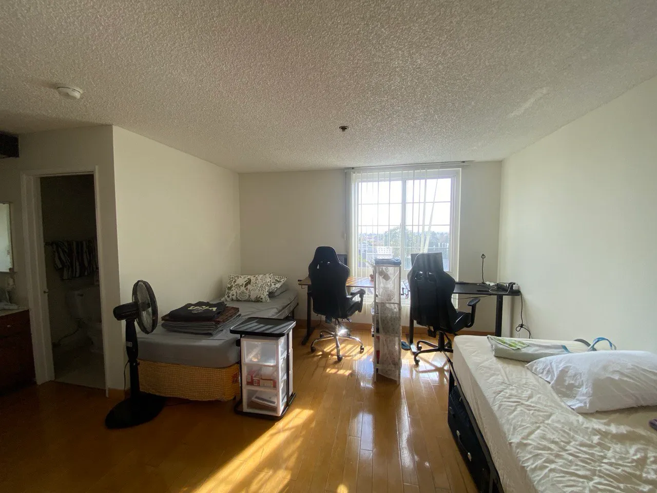 The Wilshire Villa, ucla, 10811 Ashton Ave, Los Angeles, CA 90024, USA, Photo:1