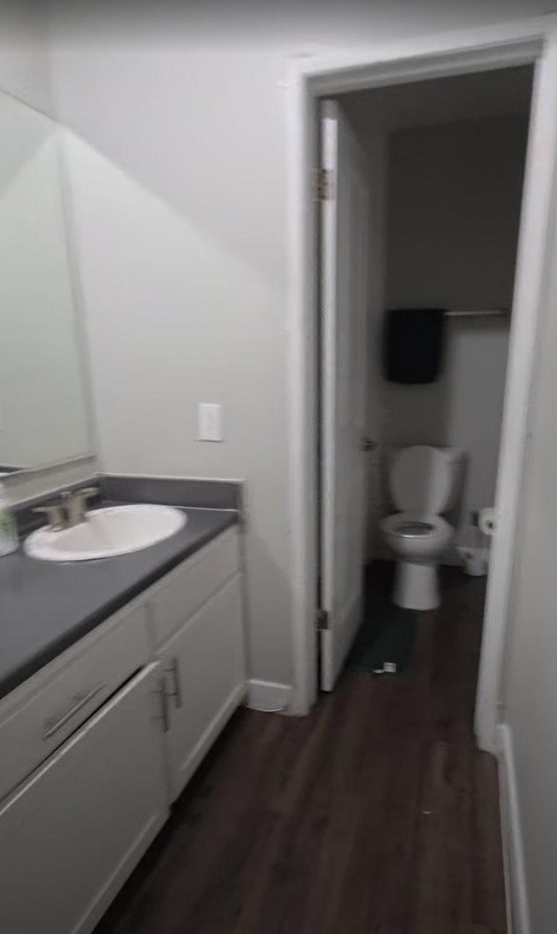 Single Den on Kelton (Female only) (Avail: Dec-June FLEXIBLE!) RENT IS NEGOTIABLE, ucla, 411 Kelton Ave, Los Angeles, CA 90024, USA, Photo:0