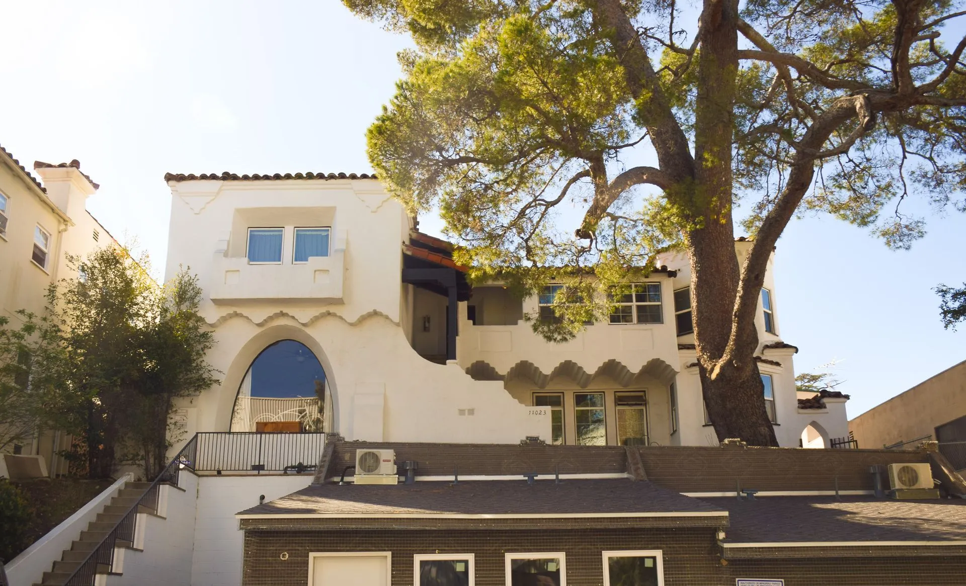 Strathmore Apartment, ucla, 11023 Strathmore Dr, Los Angeles, CA 90024, USA, Photo:1