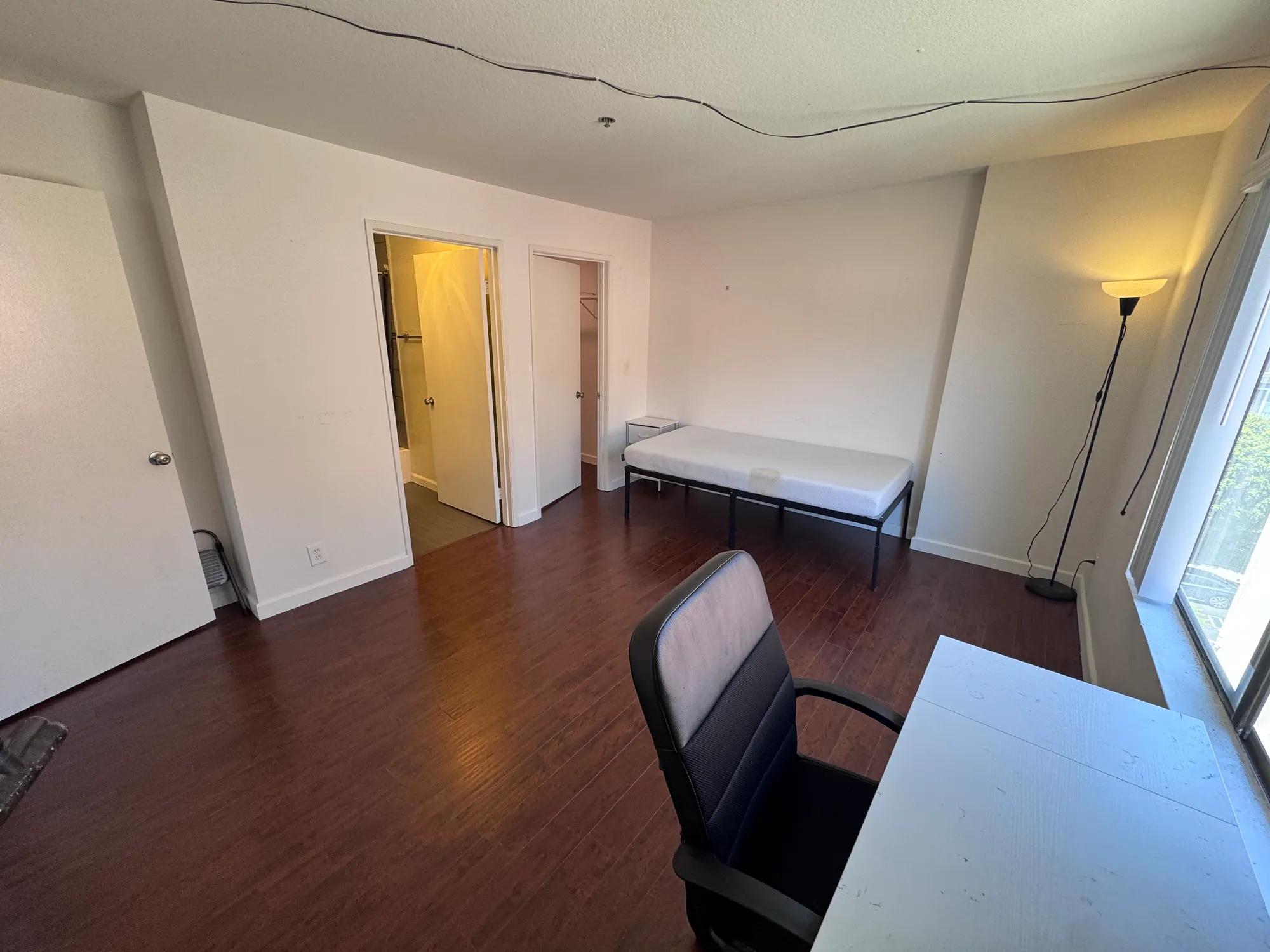 Private Bedroom/Bathroom with Shared Kitchen/Living Room, ucla, 403 Landfair Ave, Los Angeles, CA 90024, USA, Photo:1