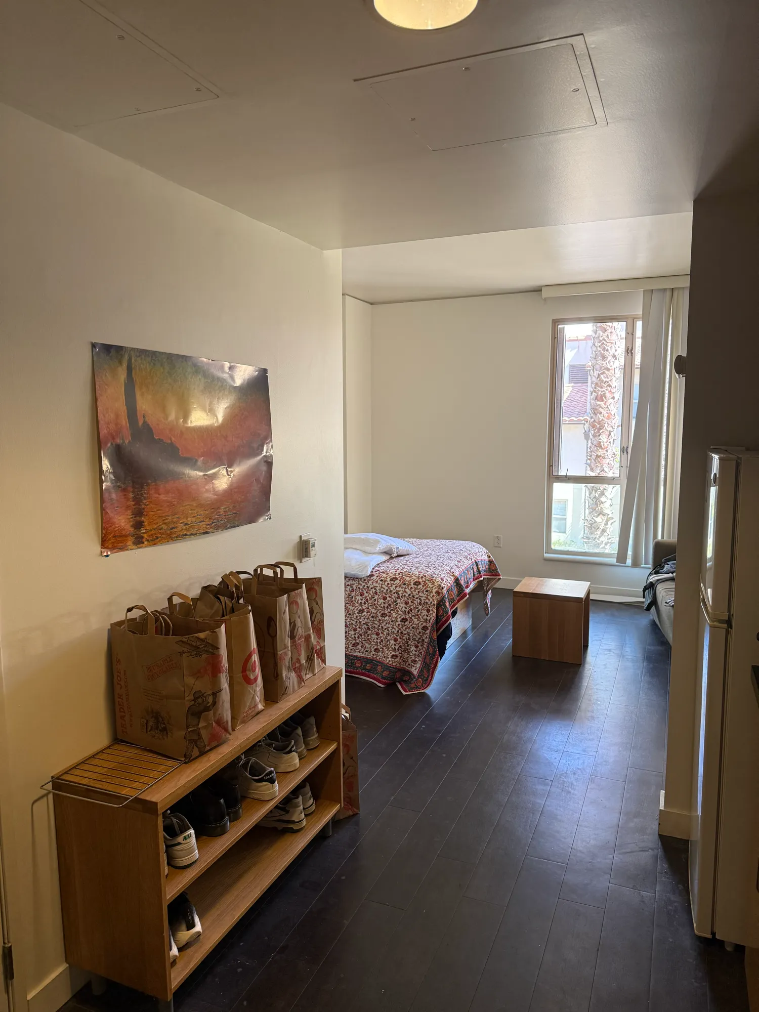 Weybern Terrace Apartment, ucla, 11000 Weyburn Ave, Los Angeles, CA 90024, USA, Photo:2
