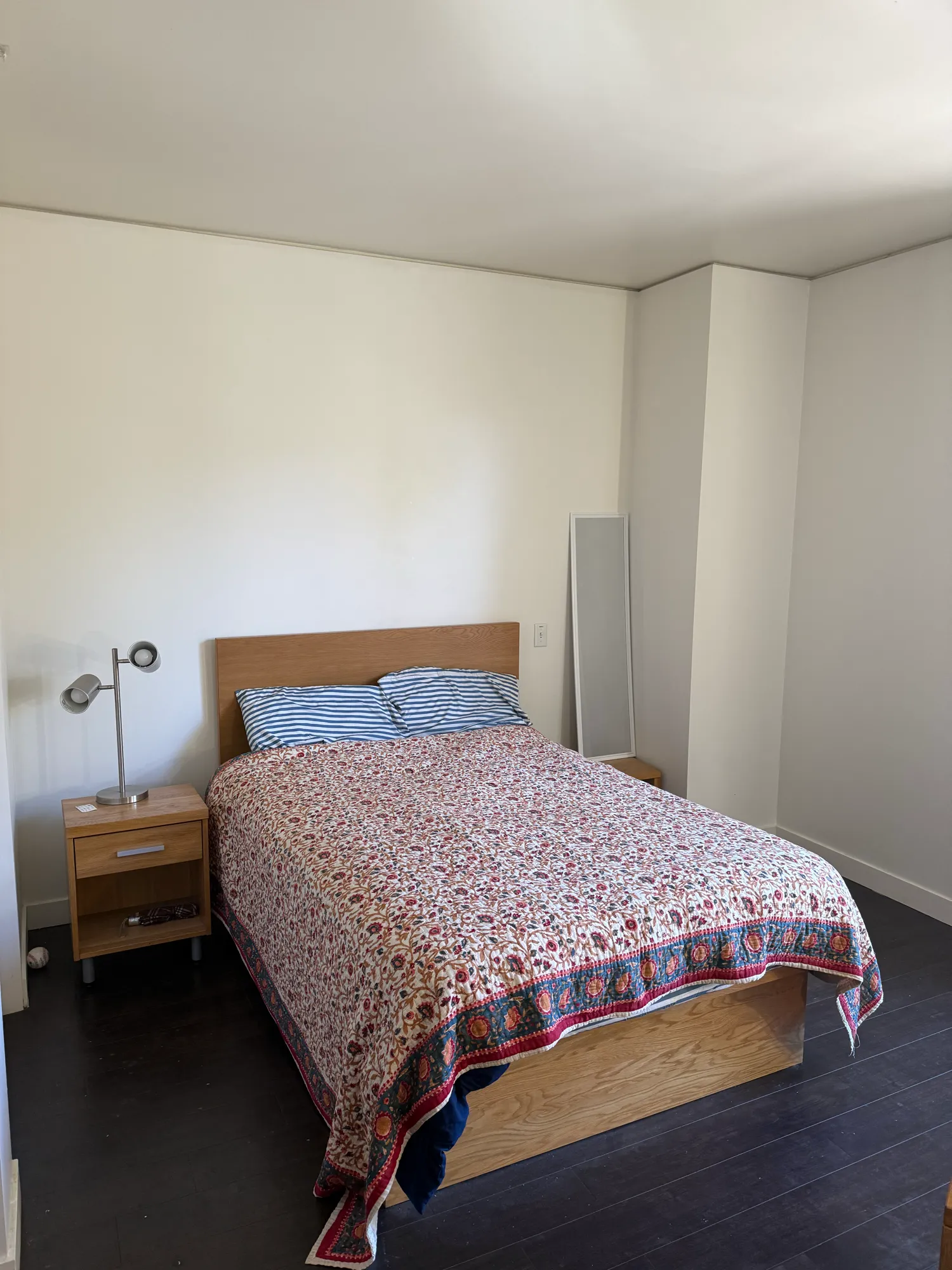 Weybern Terrace Apartment, ucla, 11000 Weyburn Ave, Los Angeles, CA 90024, USA, Photo:1