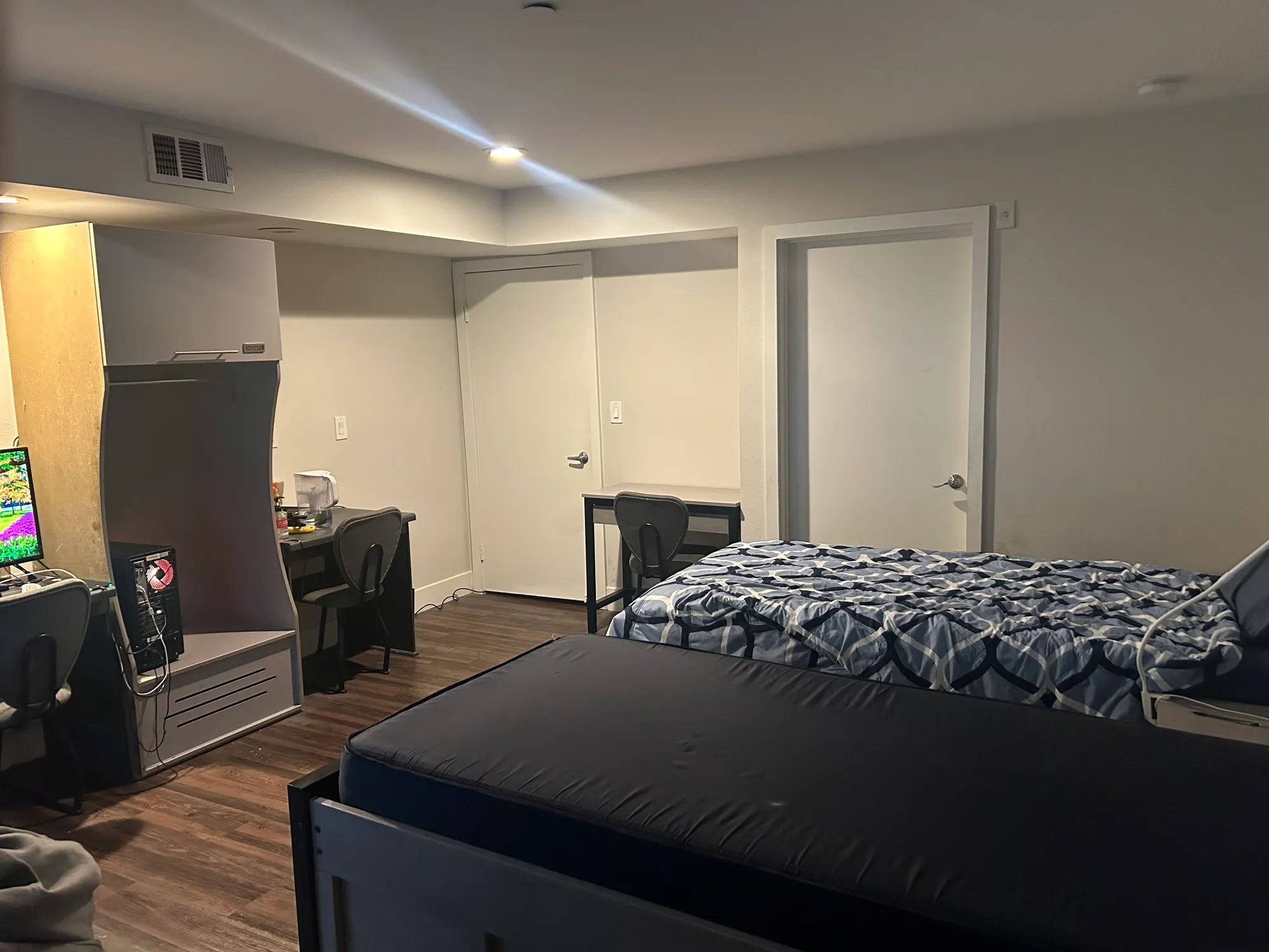 UCLA apartment (1 bed), ucla, 433 Midvale Ave, Los Angeles, CA 90024, USA, Photo:1
