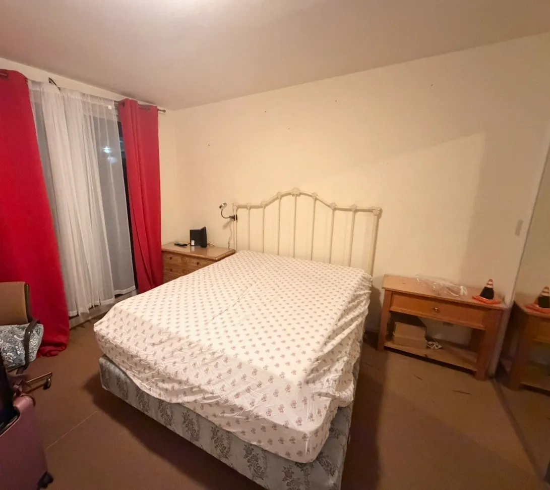 Private Room near UCLA fully furnished large apartment, ucla, 540 Kelton Ave, Los Angeles, CA 90024, USA