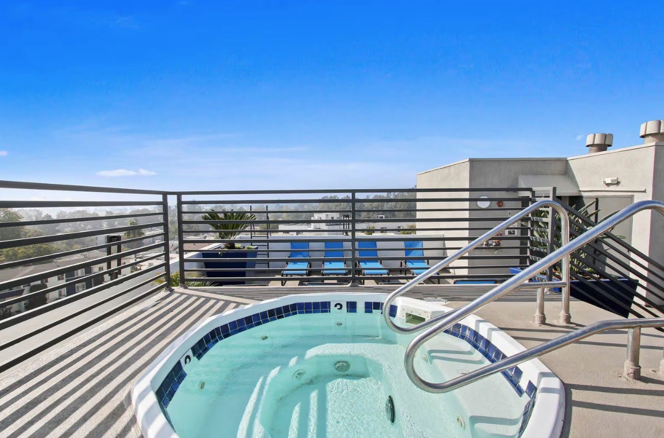 2bd/2bth Looking for F Roommates, Fall Quarter Sublease (Sep-Dec) RENT NEGOTIABLE!, ucla, 540 Midvale Ave, Los Angeles, CA 90024, USA, Photo:10